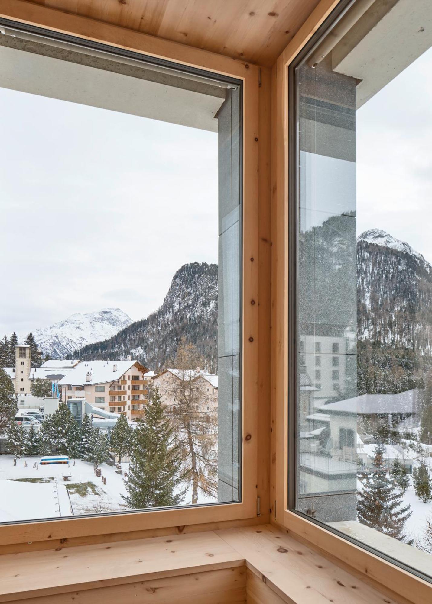 Hotel Maistra 160 Pontresina Bagian luar foto
